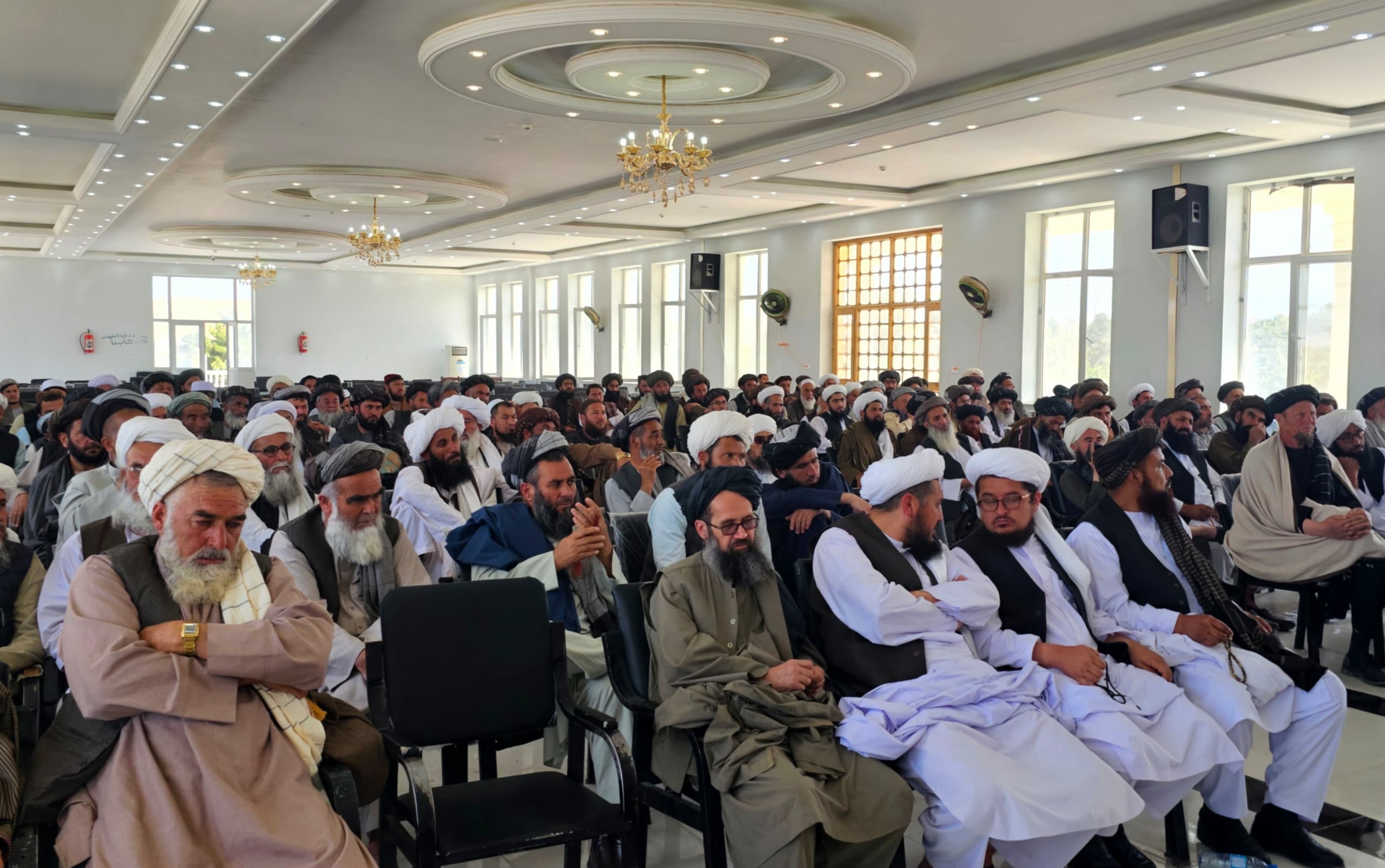 هرکس که در امور افغانستان مداخله کند به سرنوشت اشغالگران فراری دچار خواهد شد