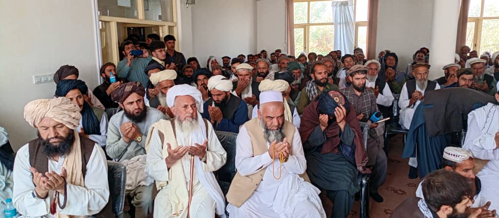 کاپيسا او هلمند کې مسؤلينو د څلورو مرورو کورنيو ترمنځ پخلاينه رامنځته کړه
